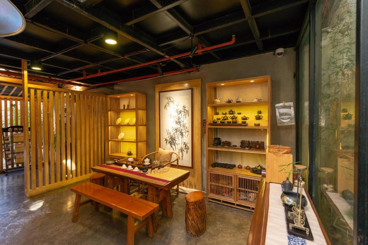 Gongxili - Chujian Hotel Куньмин Экстерьер фото
